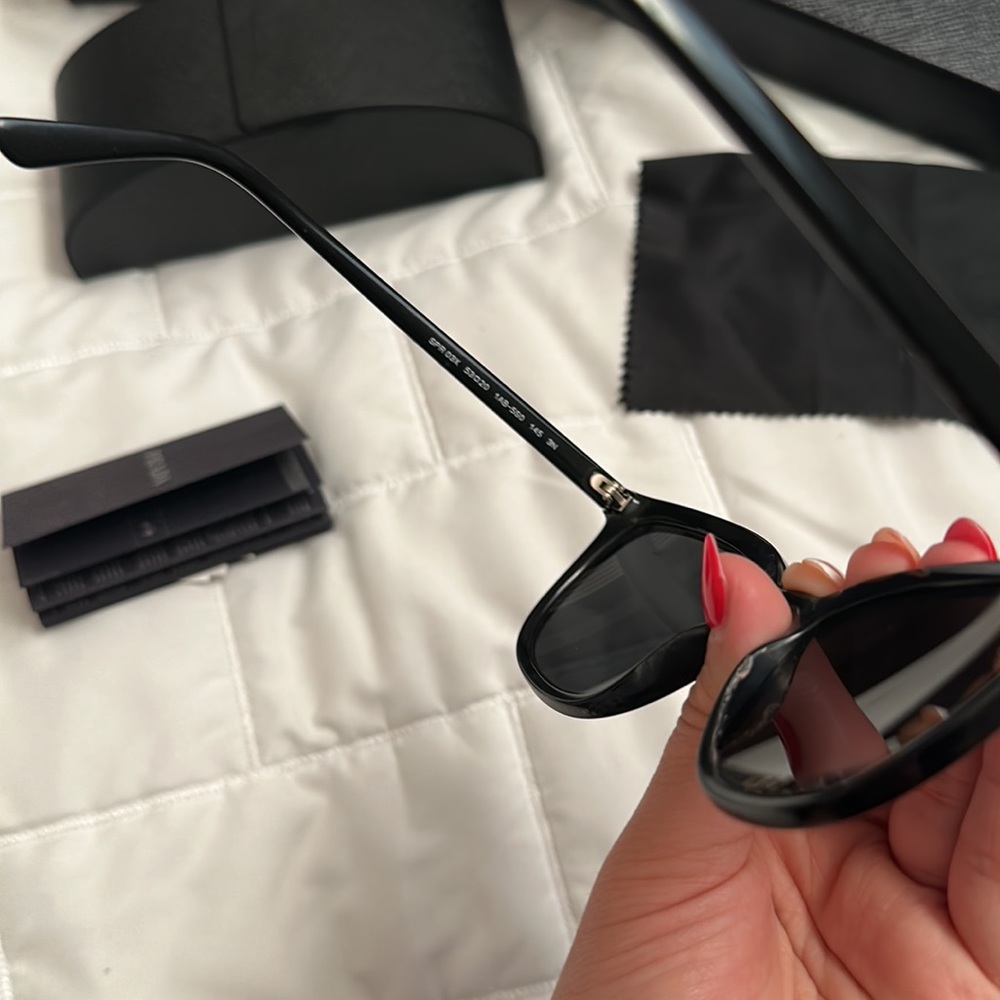 Prada cat eye Sunglasses - Picture 7 of 7